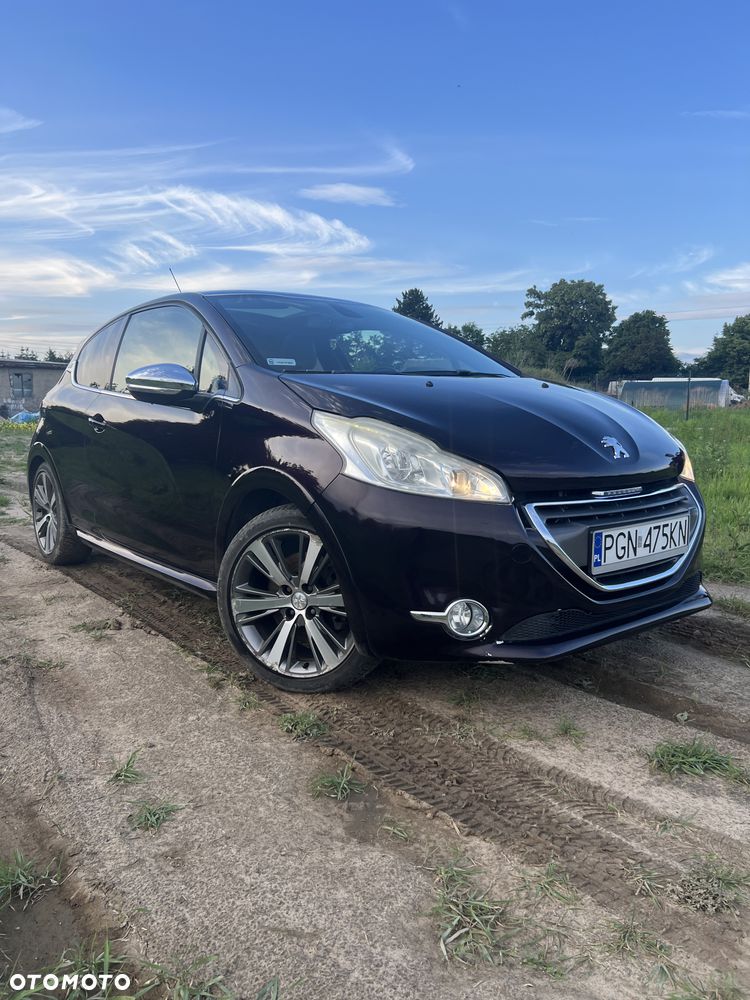 Peugeot 208 1.6 THP Allure - 19
