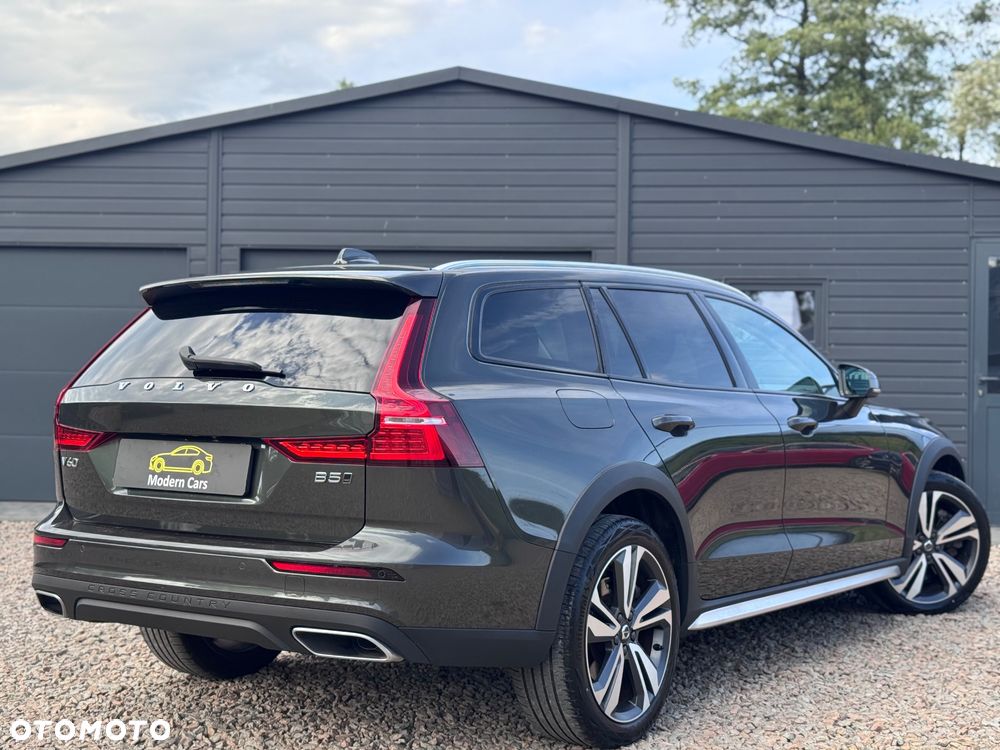 Volvo V60 Cross Country B5 B AWD Geartronic Pro - 12