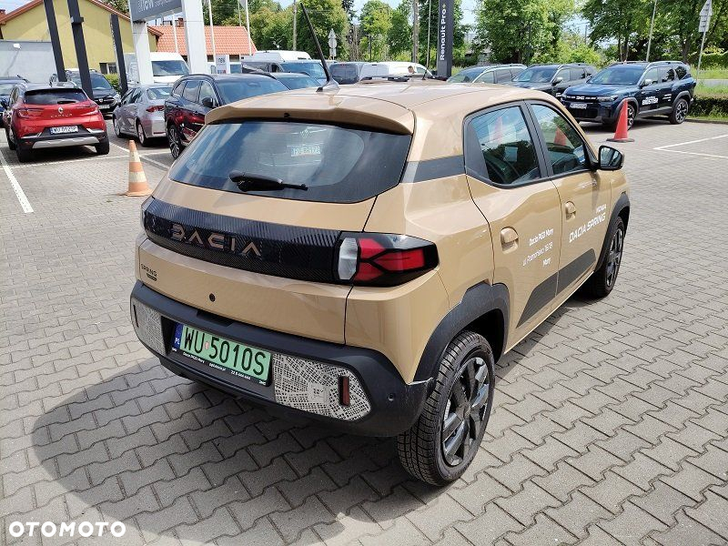 Dacia Spring - 9