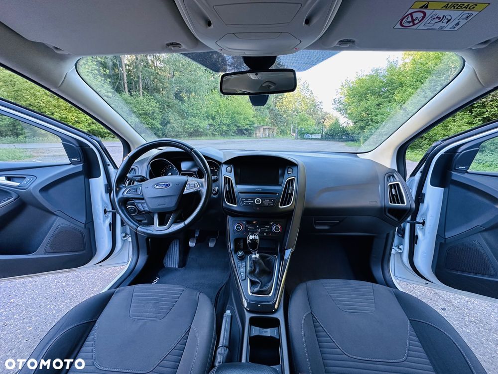 Ford Focus 1.0 EcoBoost Titanium ASS - 14