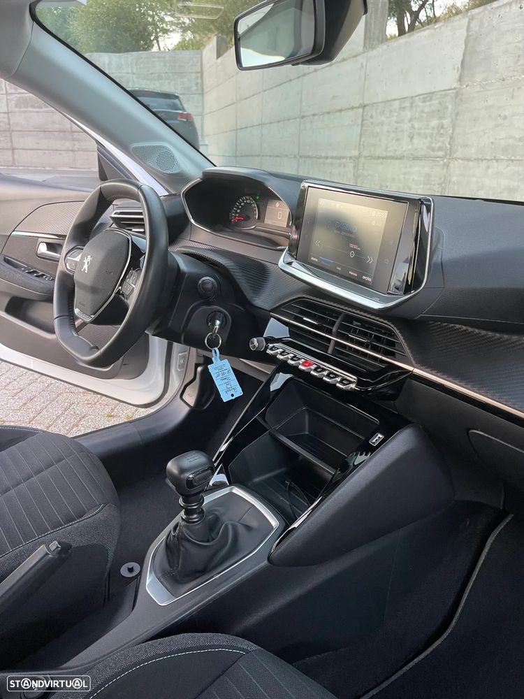 Peugeot 208 1.2 PureTech Allure - 9
