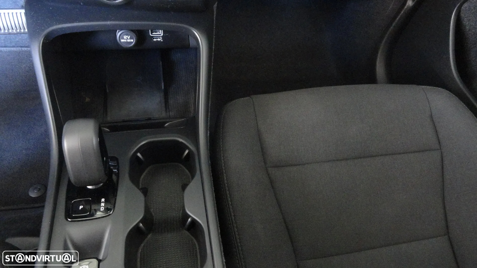Volvo XC 40 1.5 T2 Essential Auto - 14