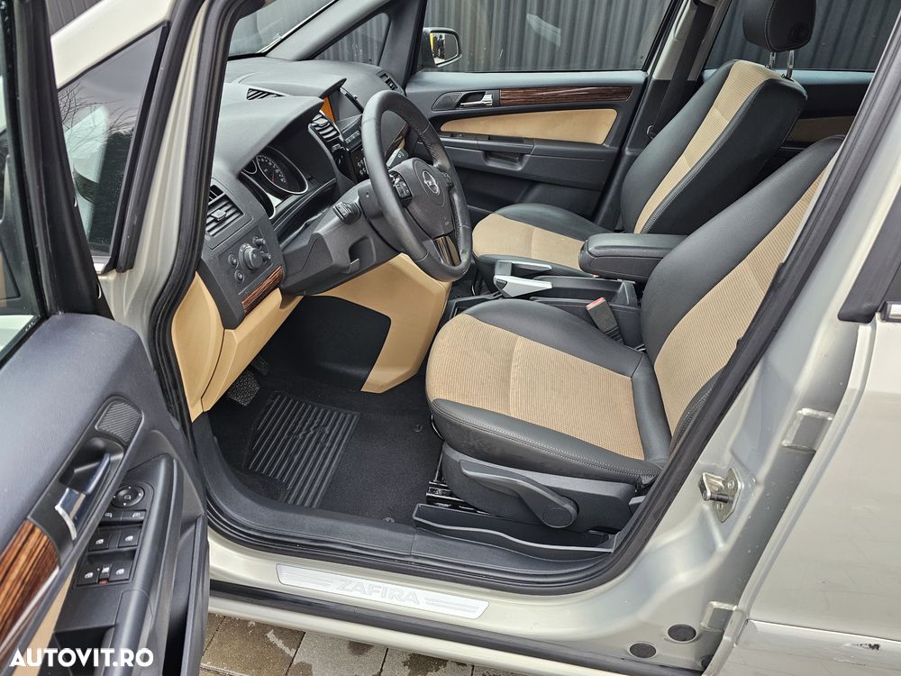 Opel Zafira 1.8 Easytronic Cosmo - 10