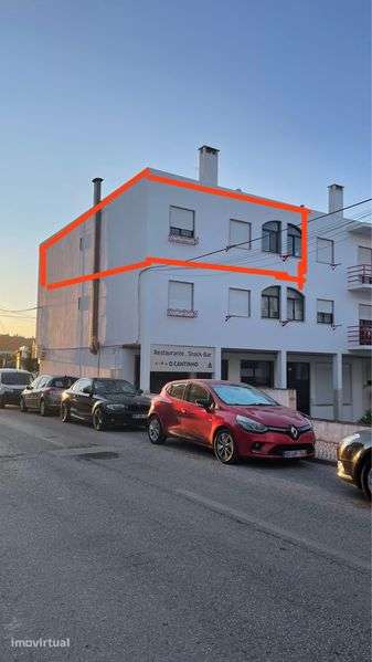 Apartamento T3 com Garagem e Sótão em Alenquer - Grande imagem: 3/12