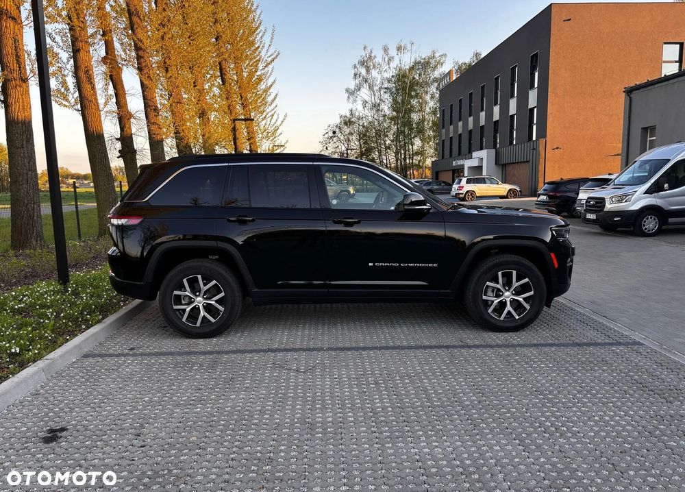 Jeep Grand Cherokee - 5