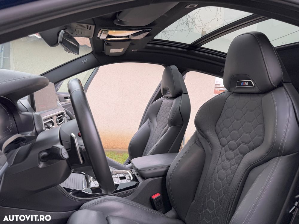 BMW X4 X4M Competition - 9