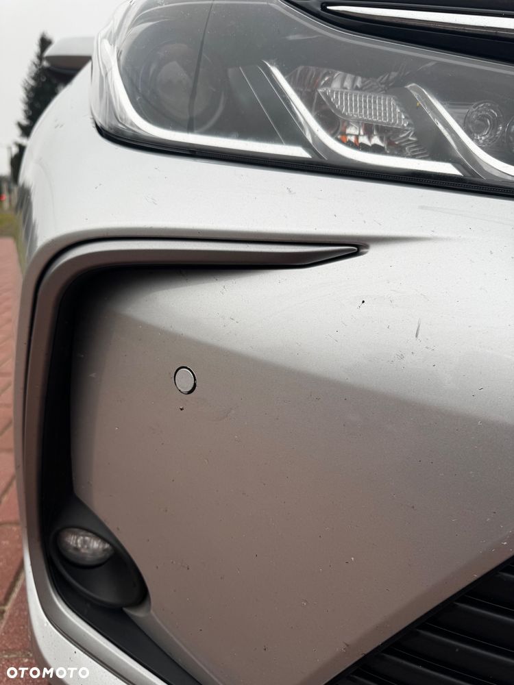 Toyota Corolla 1.8 Hybrid Comfort - 17
