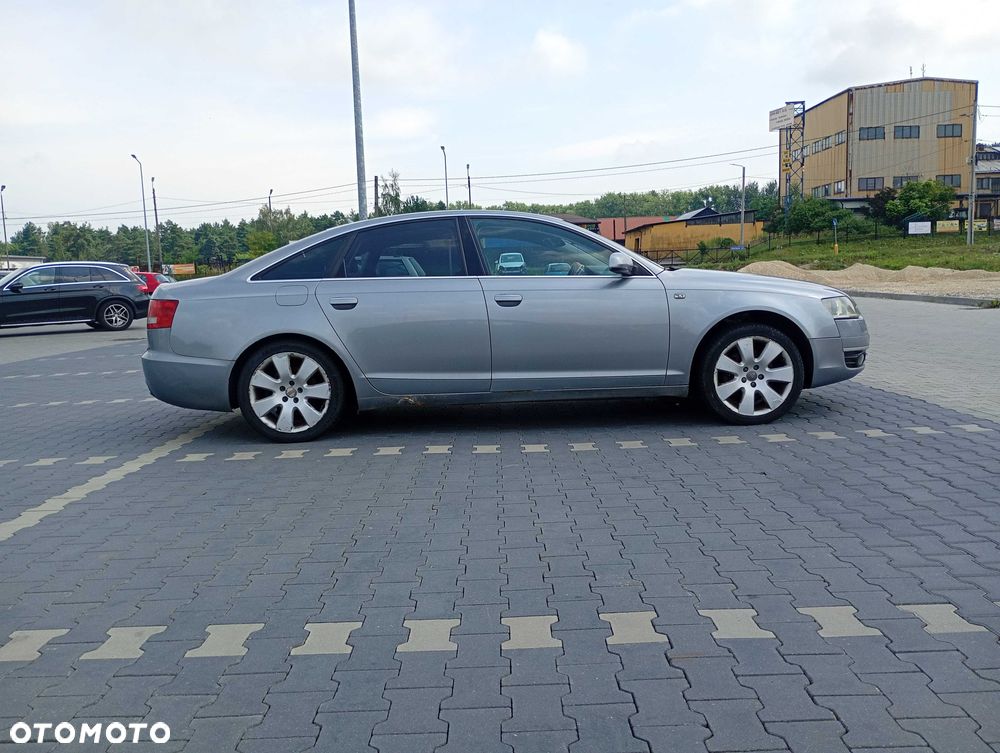 Audi A6 Avant - 1