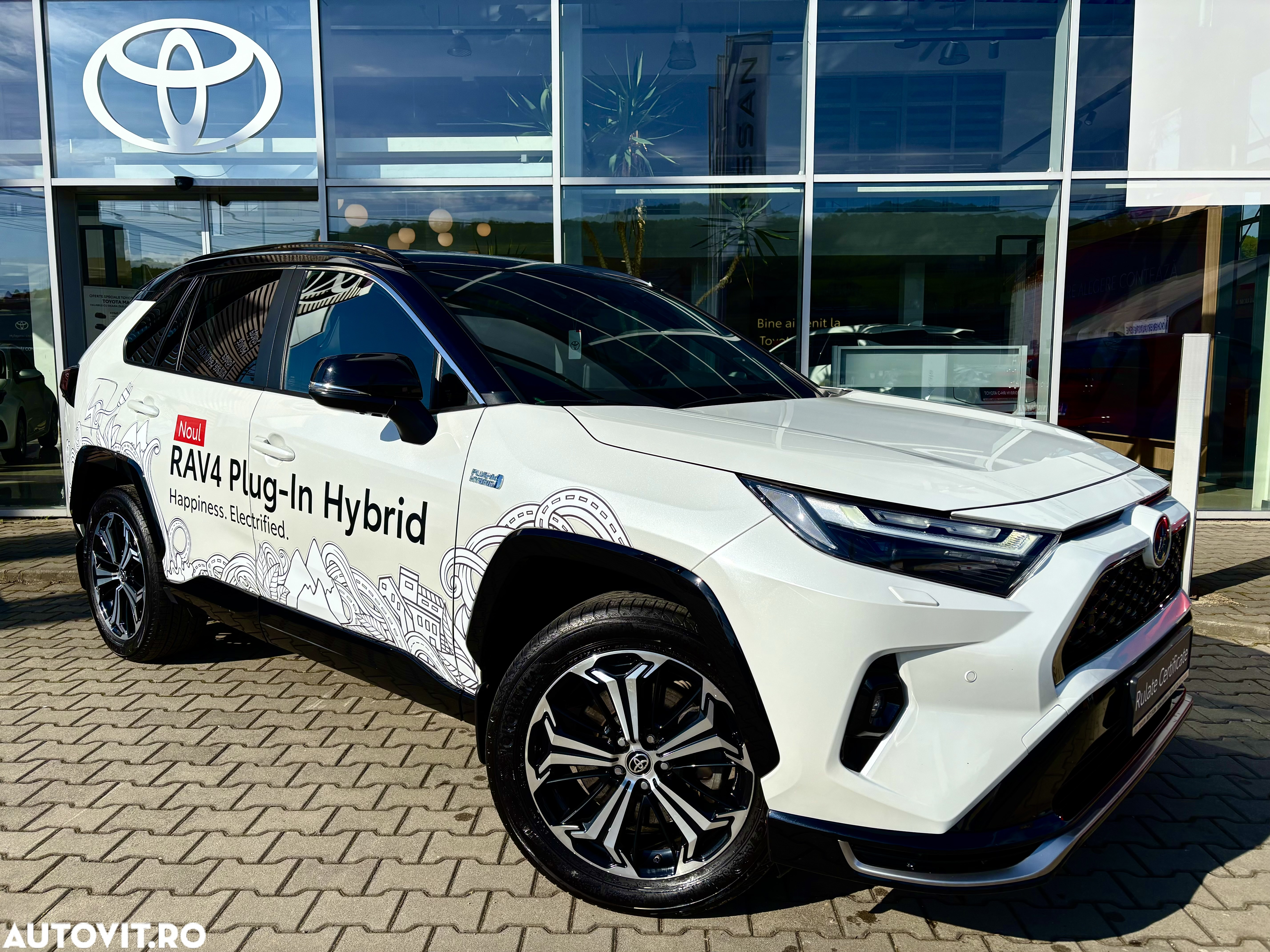Toyota RAV4 2.5 PHEV VVT-iE 4x4 Style Bi-Tone - 28