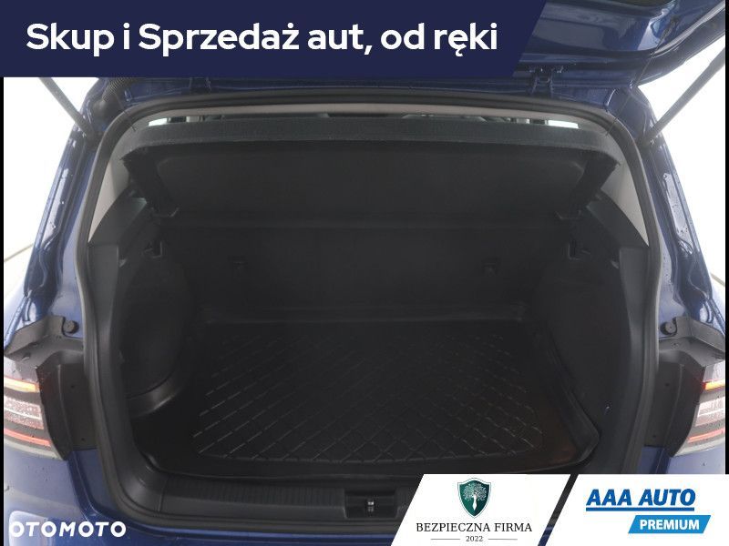 Volkswagen T-Cross - 15