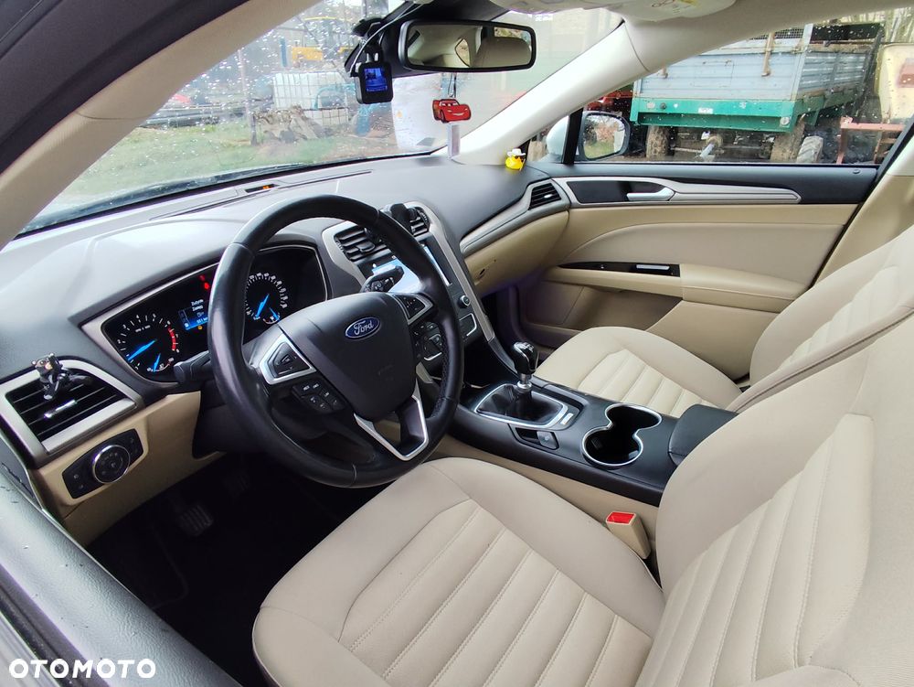 Ford Mondeo 1.5 EcoBoost Trend - 11