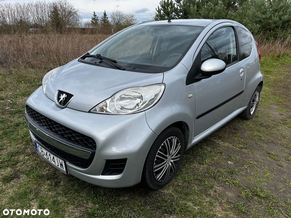 Peugeot 107 1.0 Trendy - 23