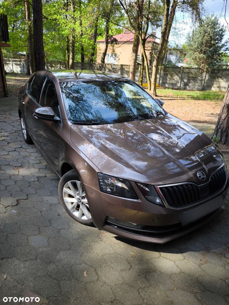 Skoda Octavia 1.6 TDI SCR Business - 23