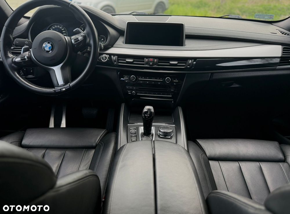 BMW X6 xDrive30d - 13