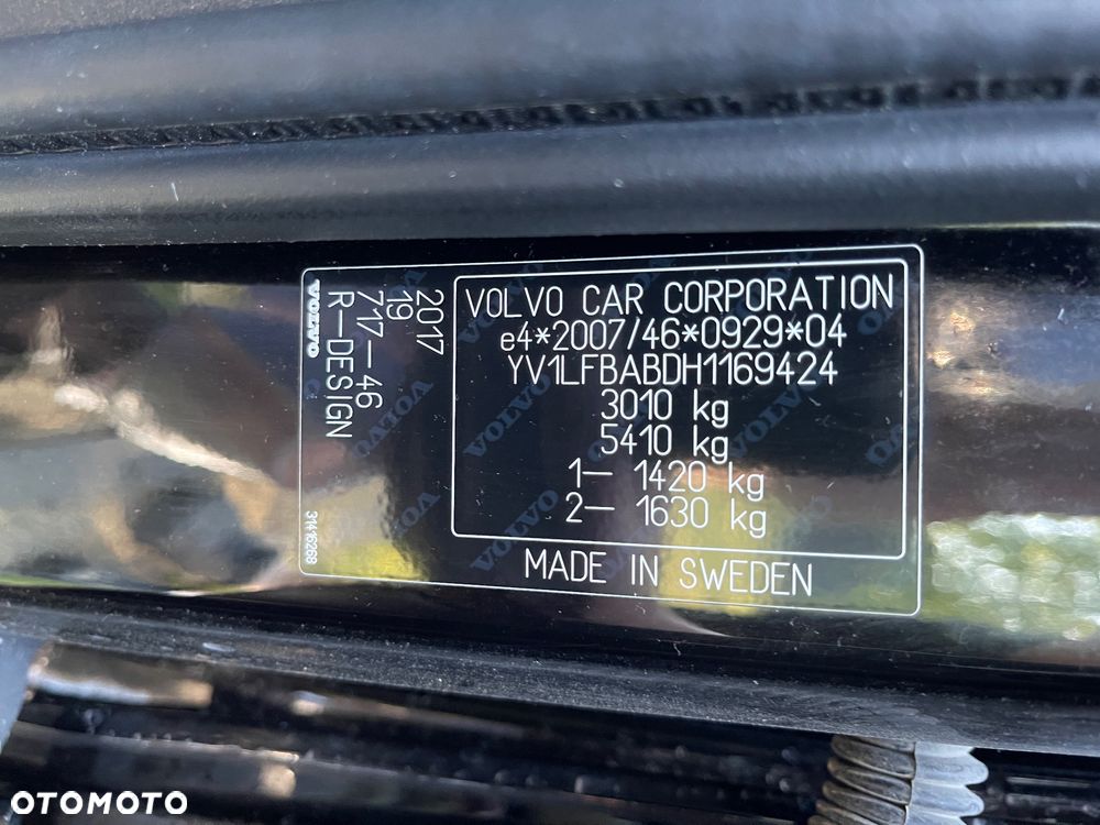 Volvo XC 90 T8 AWD Plug-In Hybrid R-Design 7os - 8