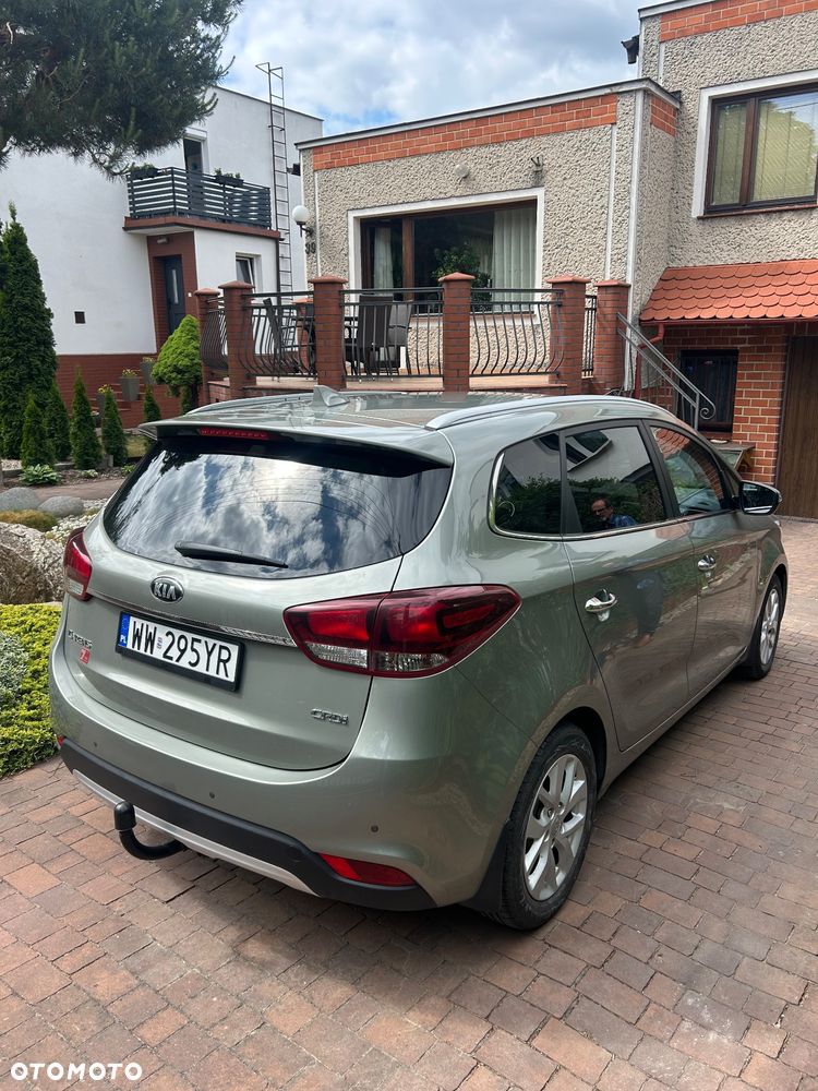 Kia Carens 1.7 CRDi L 7DCT - 3