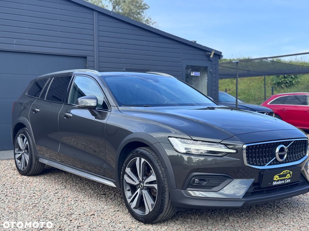 Volvo V60 Cross Country B5 B AWD Geartronic Pro - 10