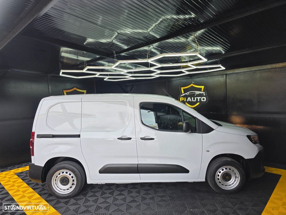 Peugeot PARTNER 1.5 - 17