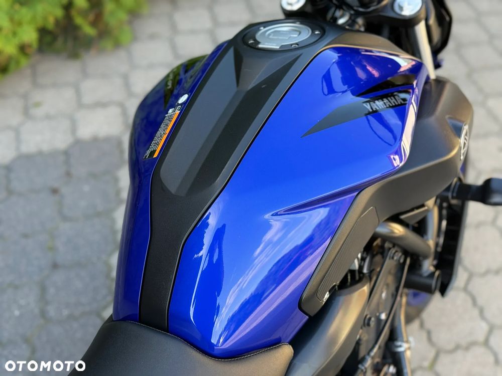 Yamaha MT - 22