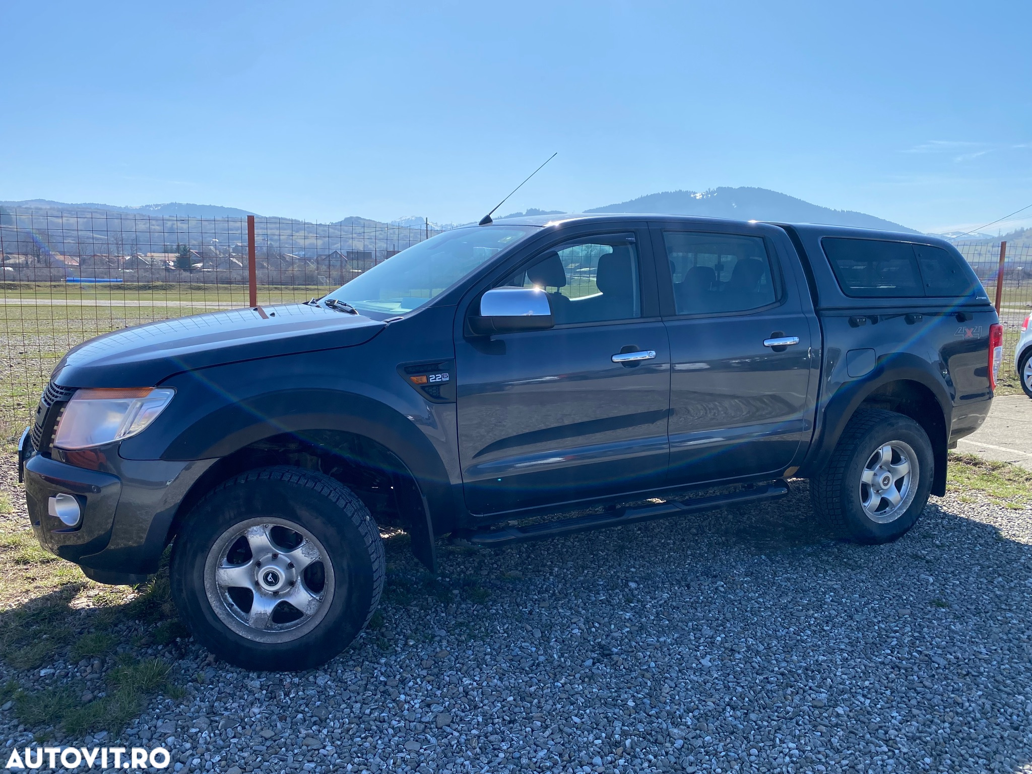 Ford Ranger Pick-Up 4x4 Cabina Dubla XLT - 20