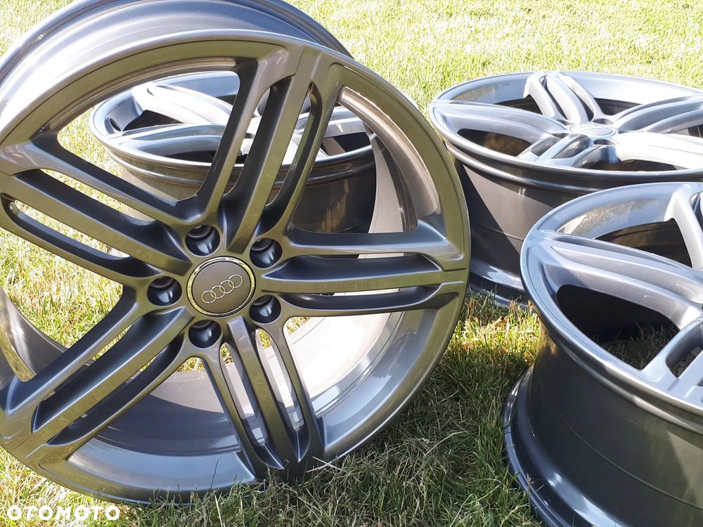 Oryginalne felgi Audi A6 A4 Pompei 8,5x19et43 8K060125AK - 2