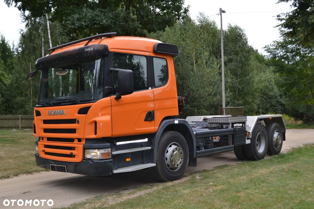 Scania P 320 TRZECIA OŚ SKRĘTNA RAMA dł. 5.3 m KLIMATYZACJA - 1