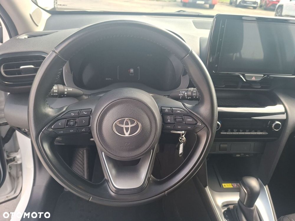 Toyota Yaris Cross Hybrid 1.5 Comfort - 16