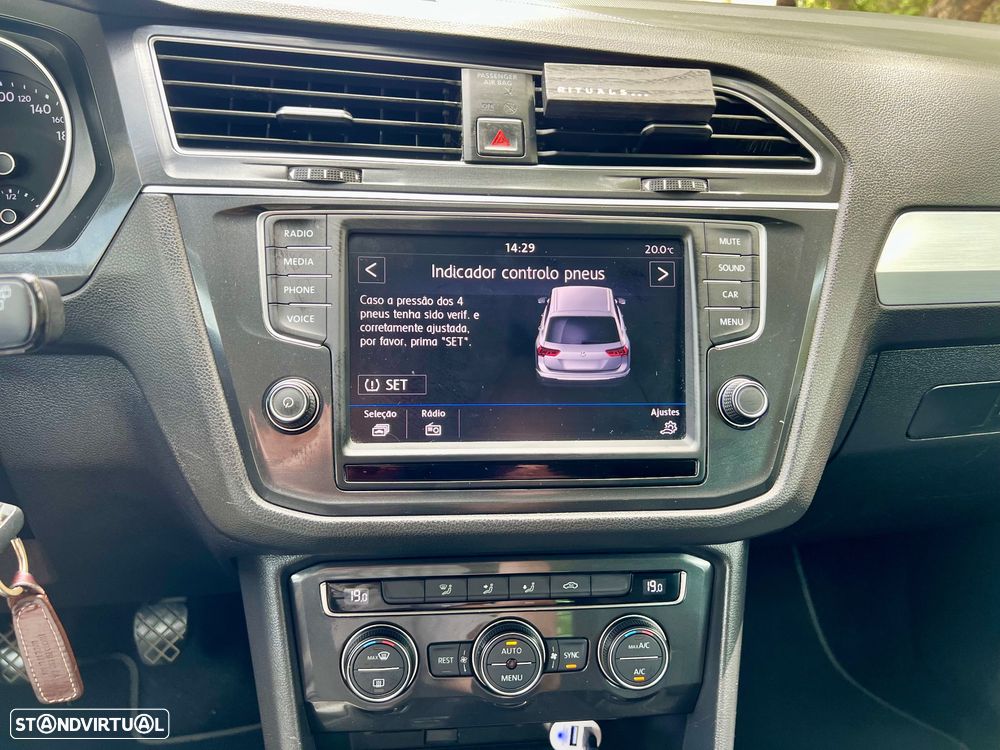 VW Tiguan 1.6 TDI Confortline - 21