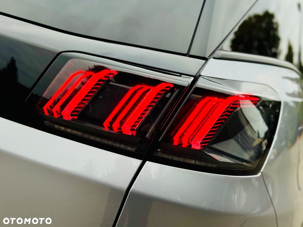 Peugeot 3008 BlueHDi 130 Stop & Start EAT8 Allure Pack - 23