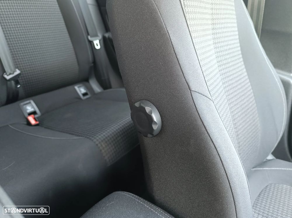 Peugeot 308 1.6 BlueHDi Style - 28