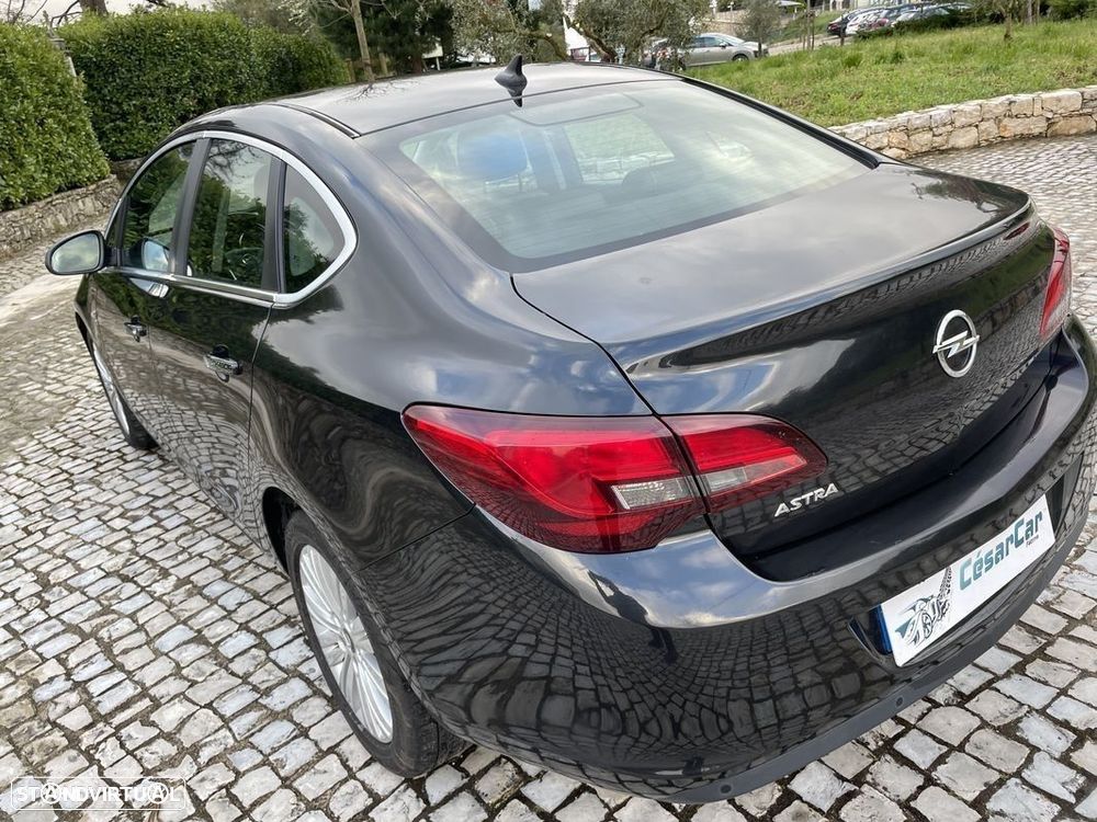 Opel Astra 1.7 CDTi Cosmo Start/Stop - 9