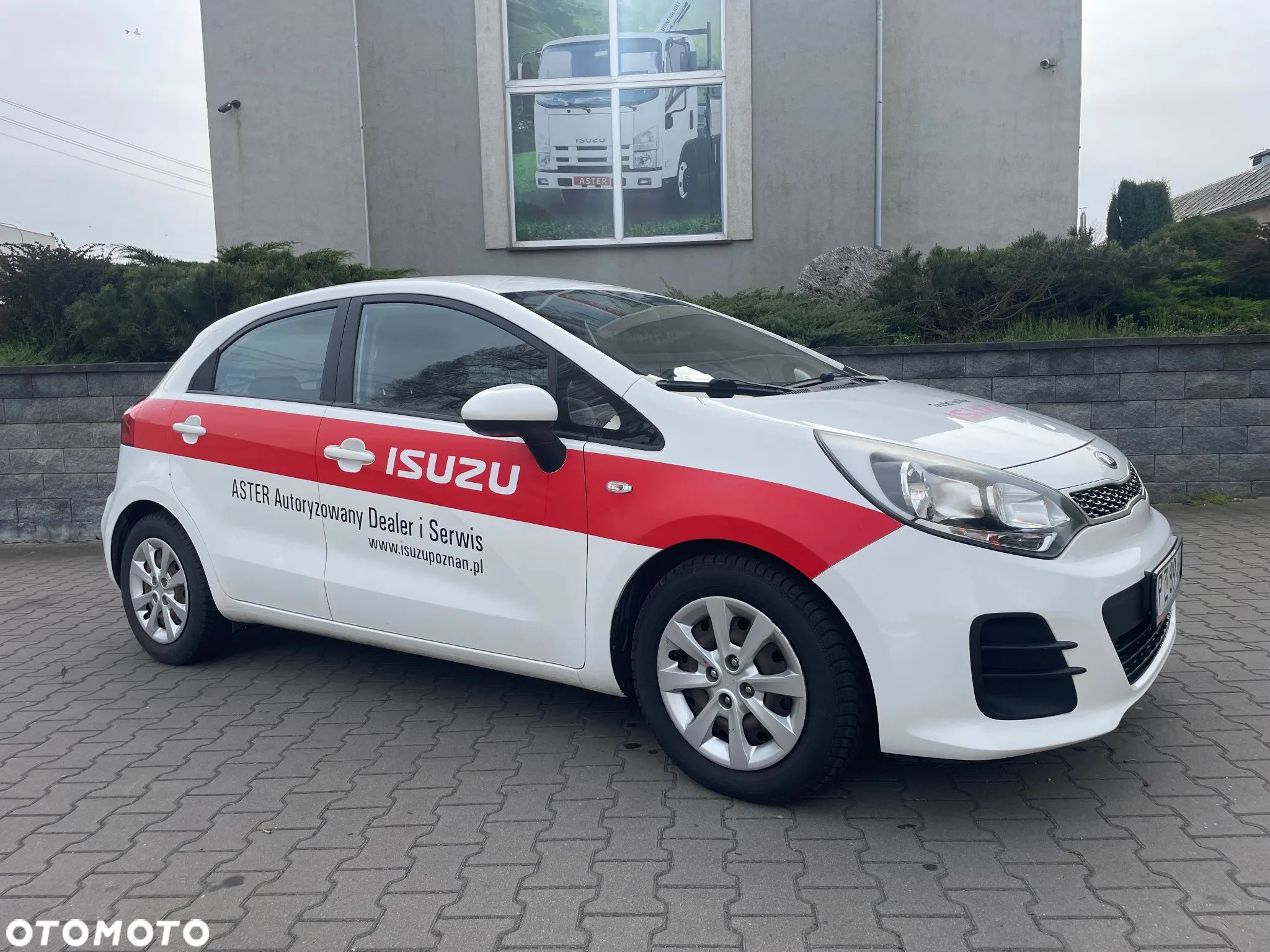 Kia Rio 1.2 L - 1
