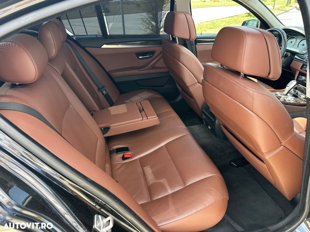 BMW Seria 5 528i Aut. - 15