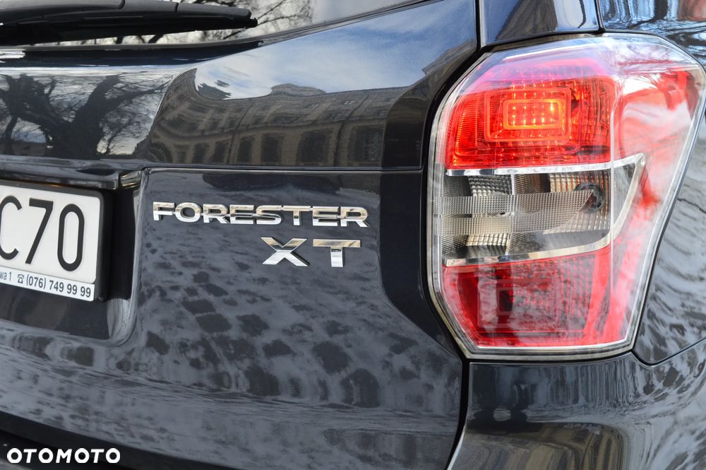 Subaru Forester 2.0XT Platinum Lineartronic - 13