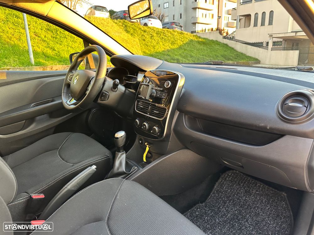 Renault Clio 1.5DCI - 22