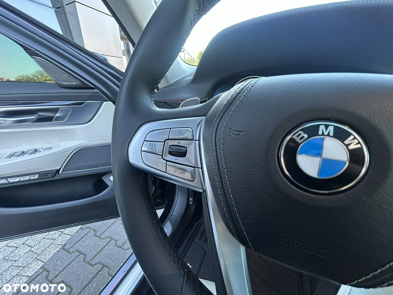 BMW Seria 7 - 14