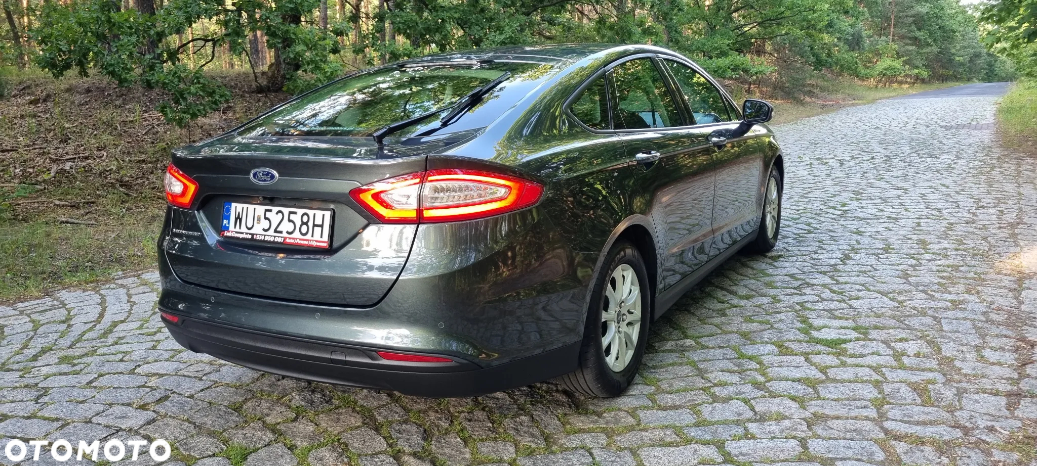 Ford Mondeo 2.0 TDCi Silver X (Amb Plus) PowerShift - 10