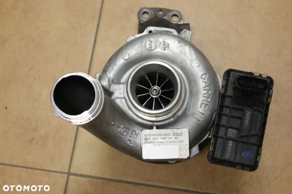 Oryginalna Turbosprężarka Mercedes-Benz 300/350 3.0 CDI 826830-4 - 9