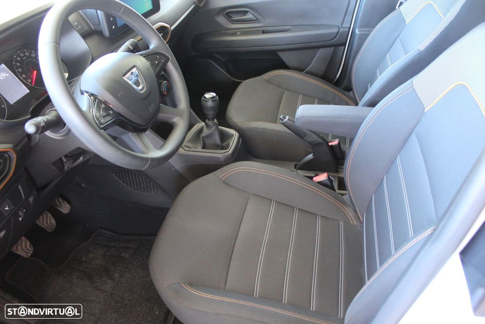 Dacia Sandero - 9