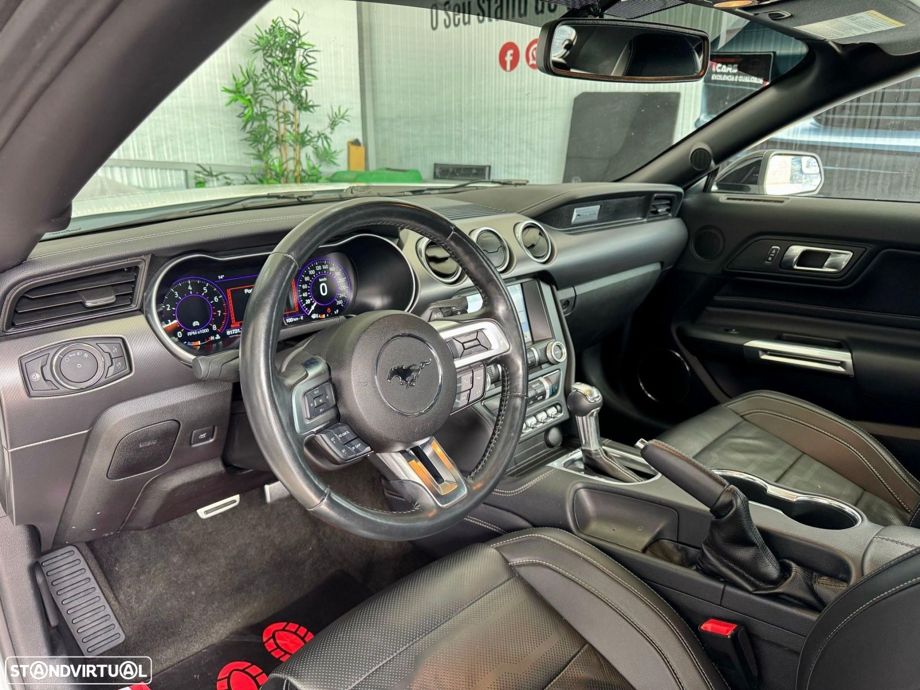 Ford Mustang 2.3i EcoBoost Aut. - 10