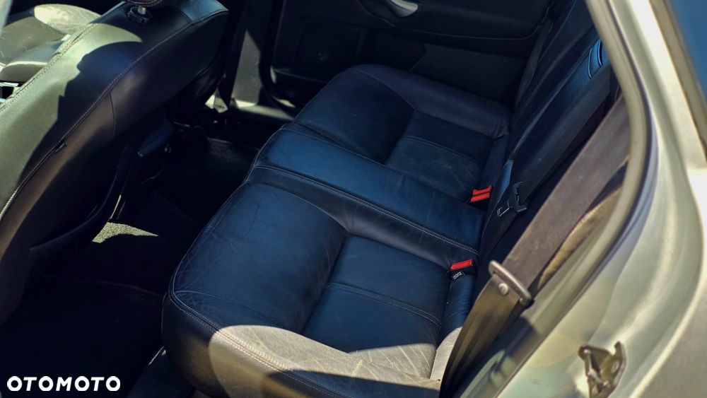 Ford Mondeo 2.0 TDCi Business Edition - 11