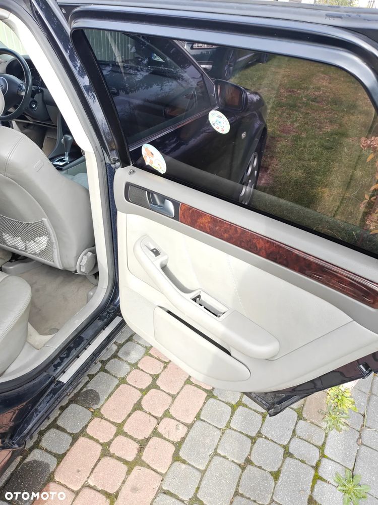 Audi A6 Avant 2.4 Multitronic - 9