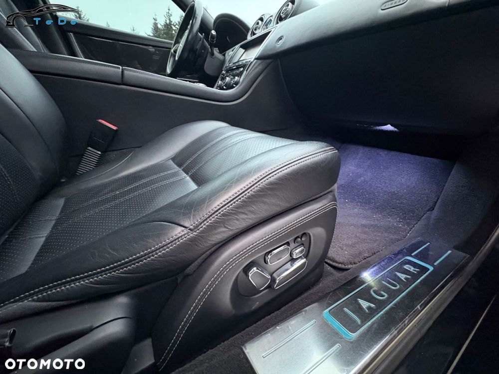 Jaguar XJ 3.0 D V6 Supersport - 38