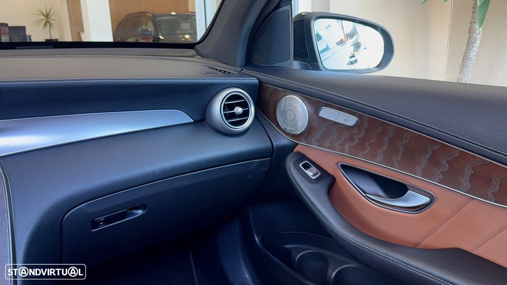 Mercedes-Benz GLC 300 - 28