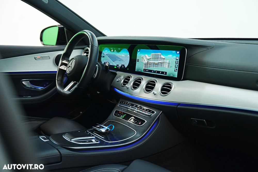 Mercedes-Benz E 300 de 9G-TRONIC AMG Line - 16
