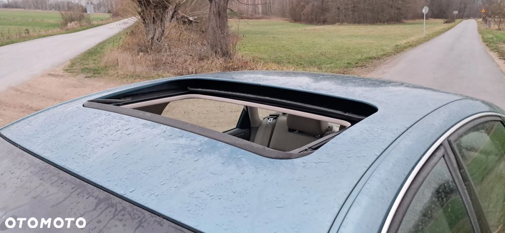 Audi A6 Limousine 2.4 - 8