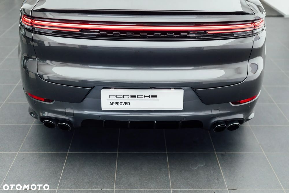 Porsche Cayenne Coupe S - 15