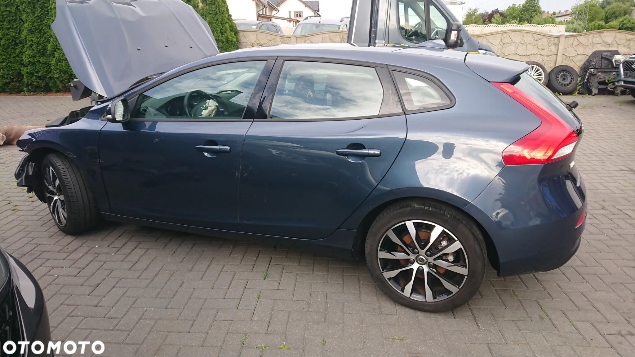 Volvo V40 - 1
