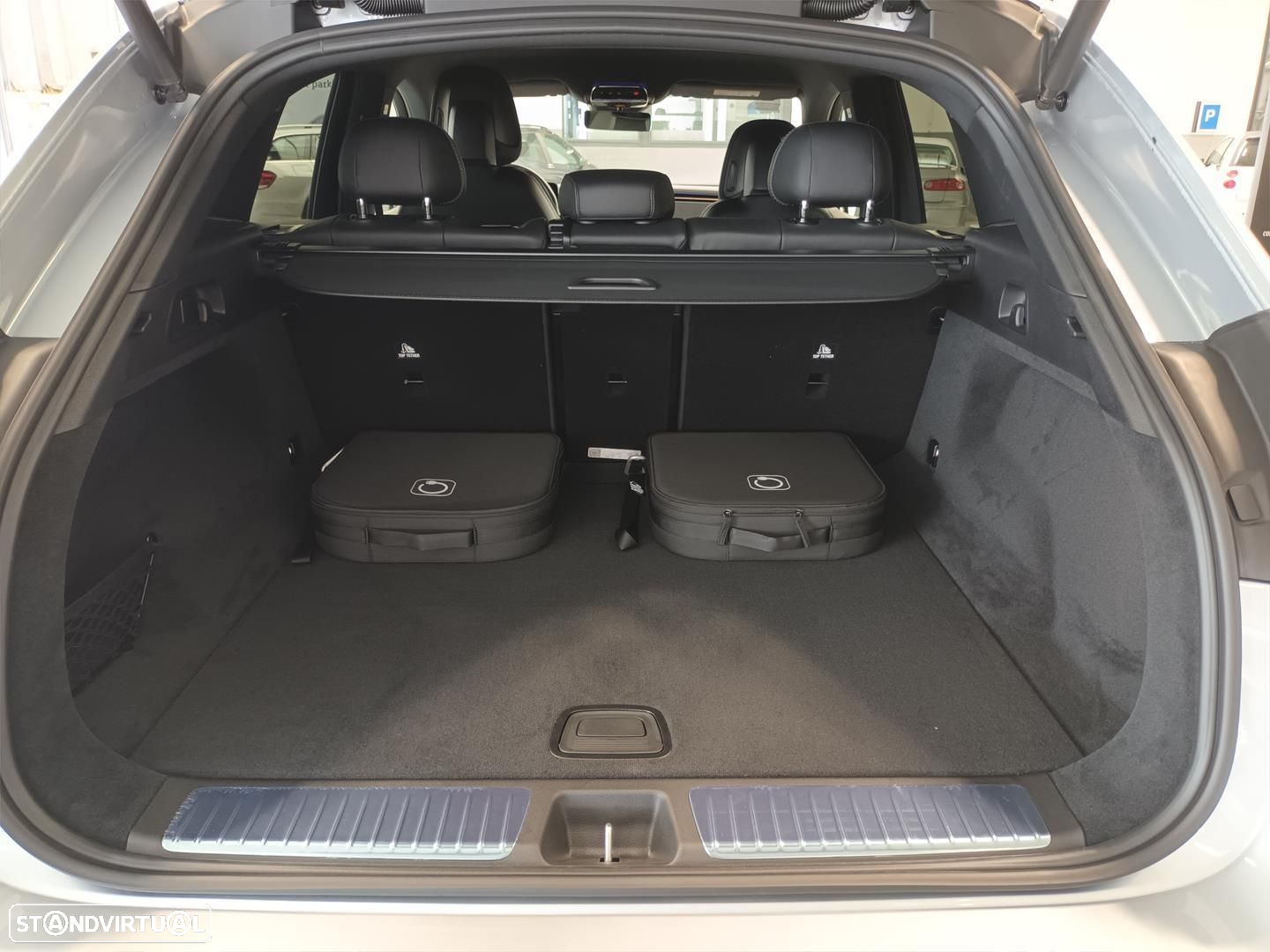 Mercedes-Benz EQE SUV 350+ Edition - 12