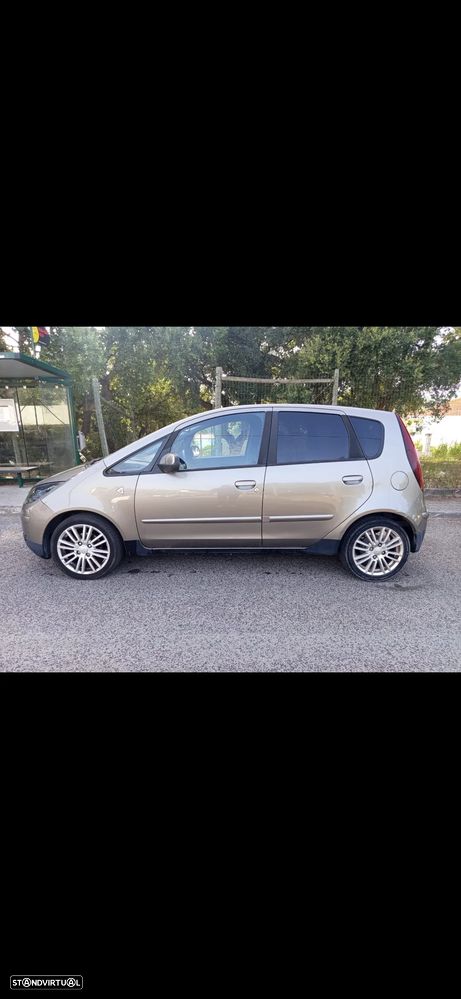 Mitsubishi Colt 1.5 DI-D Insport - 1